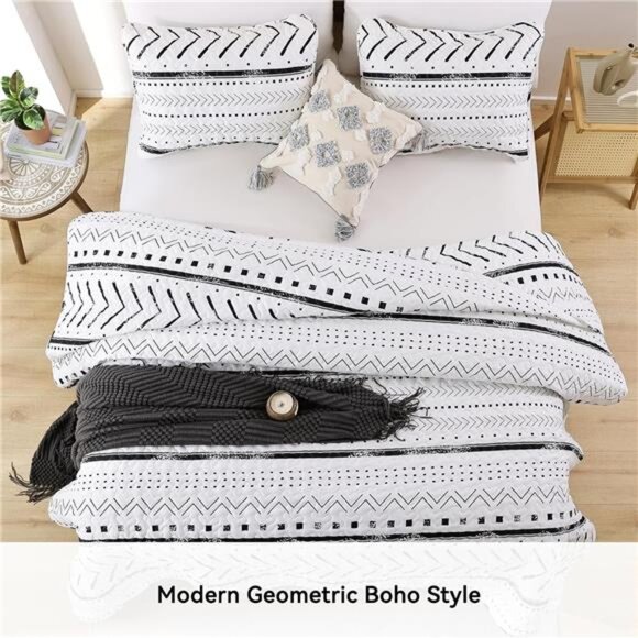 Quilt Boho Bedding Set Queen Size – Lightweight Geometric Bedspread - Picture 3 of 8